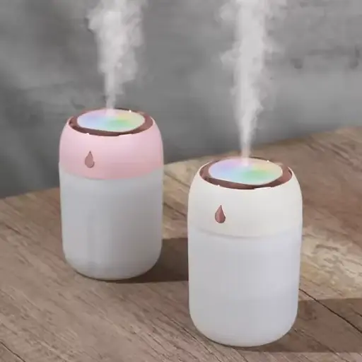 Mini humidificateur de bureau et de voiture USB créatif Cadeau de compagnon de maison intelligente pour la maison et le bureau